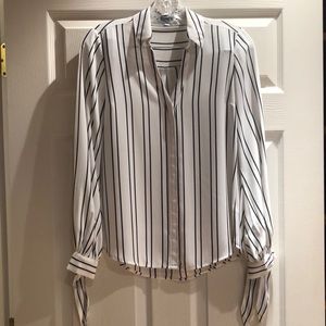 EXPRESS - The Portofino Shirt Black and White